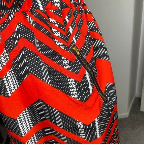 New Look Sleeveless Red Multicolor Chevron Zippered Pockets Plus Size 2X Event - Picture 3 of 10